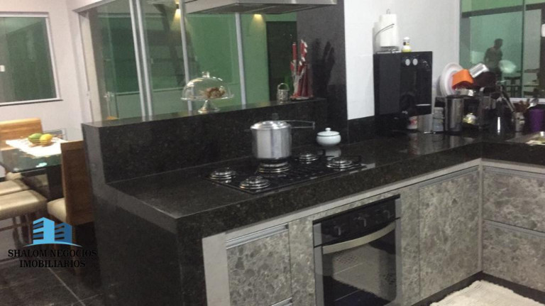 Imagem Casa com 5 Quartos à Venda, 360 m² em Jd Helvécia - Aparecida De Goiânia