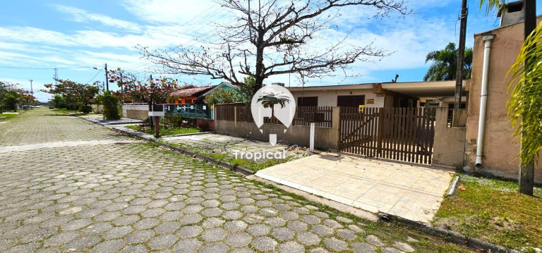 Imagem Casa com 3 Quartos à Venda, 143 m² em Shangri-lá - Pontal Do Parana Imagem Casa com 3 Quartos à Venda, 143 m² em Shangri-lá - Pontal Do Parana