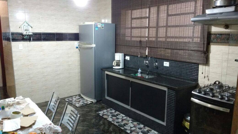 Imagem Sobrado com 4 Quartos à Venda, 200 m² em Vila Eldízia - Santo André Imagem Sobrado com 4 Quartos à Venda, 200 m² em Vila Eldízia - Santo André