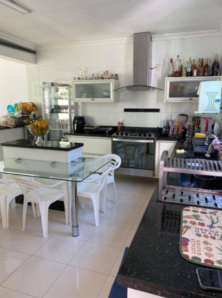 Imagem Casa com 4 Quartos à Venda, 536 m² em Abrantes - Camaçari