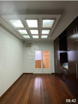Imagem Casa com 4 Quartos à Venda, 395 m² em Alphaville - Santana De Parnaíba Imagem Casa com 4 Quartos à Venda, 395 m² em Alphaville - Santana De Parnaíba