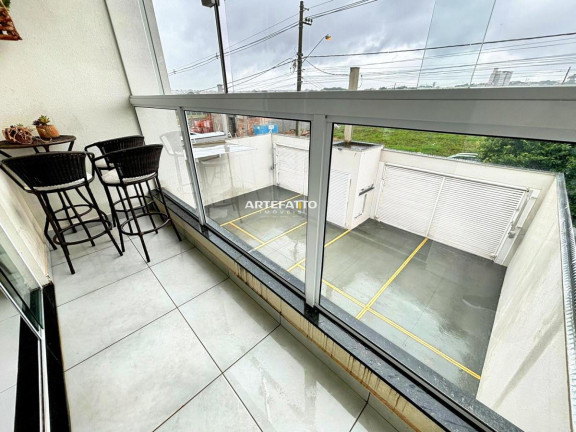 Imagem Apartamento com 2 Quartos à Venda, 80 m²