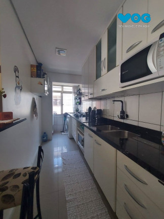 Imagem Imóvel com 2 Quartos à Venda, 60 m² em Jardim Do Salso - Porto Alegre Imagem Imóvel com 2 Quartos à Venda, 60 m² em Jardim Do Salso - Porto Alegre