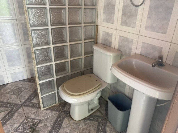 Imagem Casa com 1 Quarto à Venda, 450 m² em Jardim Ipitangas - Saquarema
