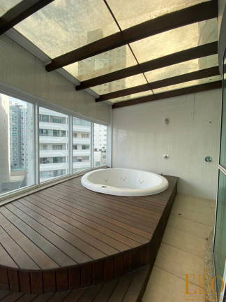 Imagem Apartamento com 3 Quartos à Venda, 254 m² em Centro - Balneário Camboriú Imagem Apartamento com 3 Quartos à Venda, 254 m² em Centro - Balneário Camboriú