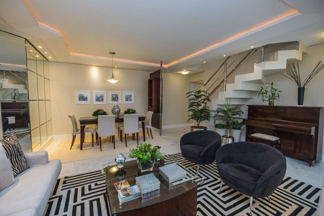 Imagem Apartamento com 3 Quartos à Venda, 277 m² em Agronômica - Florianópolis