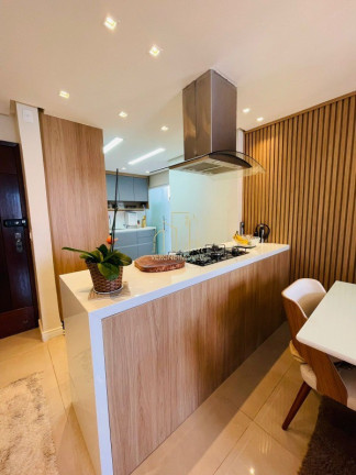 Imagem Imóvel com 3 Quartos à Venda, 196 m² em Pituba - Salvador Imagem Imóvel com 3 Quartos à Venda, 196 m² em Pituba - Salvador