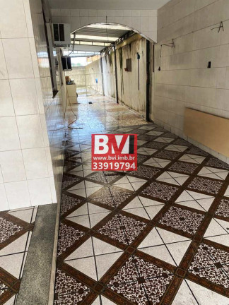 Imagem Casa com 3 Quartos à Venda, 373 m² em Rocha Miranda - Rio De Janeiro Imagem Casa com 3 Quartos à Venda, 373 m² em Rocha Miranda - Rio De Janeiro