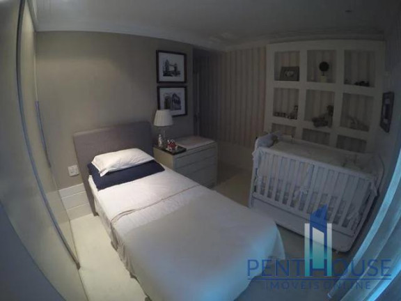 Imagem Apartamento com 3 Quartos à Venda, 220 m² em Centro - Balneário Camboriú