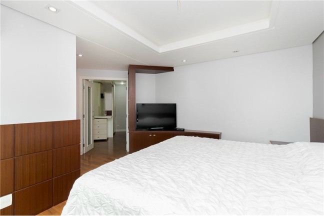 Imagem Apartamento com 4 Quartos à Venda, 297 m² em água Verde - Curitiba