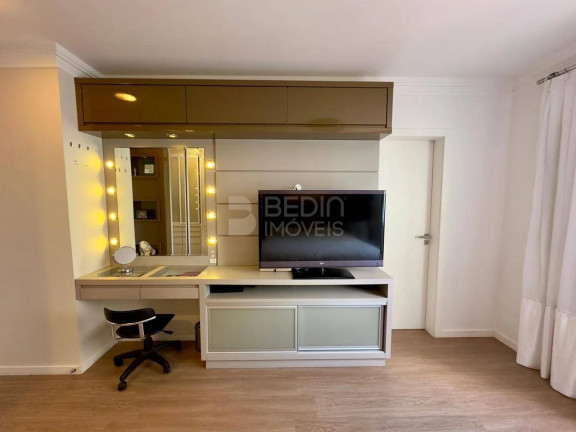 Imagem Apartamento com 3 Quartos à Venda, 121 m² em Centro - Balneário Camboriú Imagem Apartamento com 3 Quartos à Venda, 121 m² em Centro - Balneário Camboriú