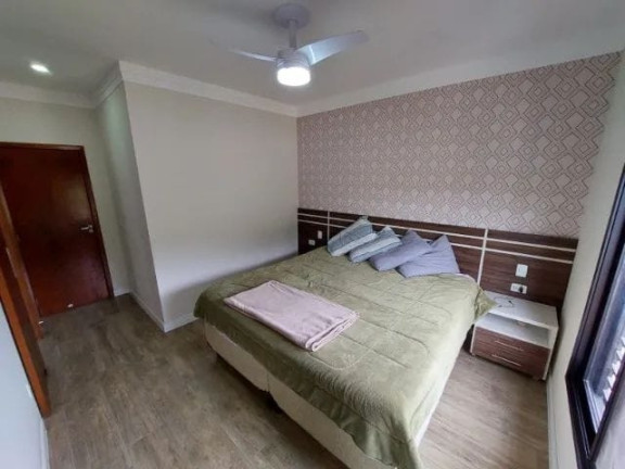 Imagem Casa de Condomínio com 3 Quartos à Venda, em Parque São Cristóvão - Taubaté Imagem Casa de Condomínio com 3 Quartos à Venda, em Parque São Cristóvão - Taubaté