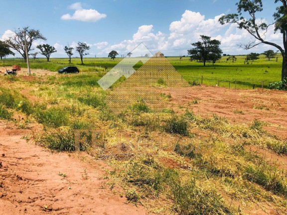 Imagem Terreno à Venda, 909 m² em Santa Amélia 2 - Brotas Imagem Terreno à Venda, 909 m² em Santa Amélia 2 - Brotas