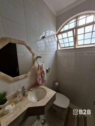 Imagem Casa com 3 Quartos à Venda, 210 m² em Vila Nova Cidade Universitaria - Bauru