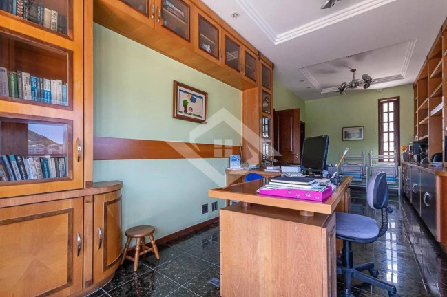 Imagem Casa com 4 Quartos à Venda, 430 m² em Recreio Dos Bandeirantes - Rio De Janeiro Imagem Casa com 4 Quartos à Venda, 430 m² em Recreio Dos Bandeirantes - Rio De Janeiro