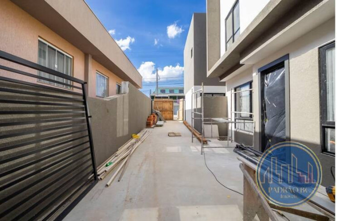 Imagem Casa com 3 Quartos à Venda, 90 m² em Xaxim - Curitiba Imagem Casa com 3 Quartos à Venda, 90 m² em Xaxim - Curitiba