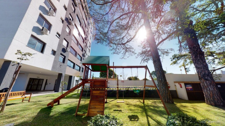 Imagem Imóvel com 3 Quartos à Venda, 76 m² em Camaquã - Porto Alegre Imagem Imóvel com 3 Quartos à Venda, 76 m² em Camaquã - Porto Alegre