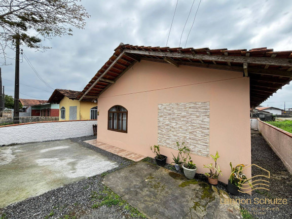 Imagem Casa com 5 Quartos à Venda, 98 m² em Costeira - Balneário Barra Do Sul Imagem Casa com 5 Quartos à Venda, 98 m² em Costeira - Balneário Barra Do Sul
