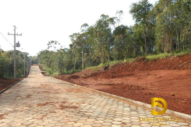 Imagem Terreno à Venda, 325 m² em São Defende - Criciúma Imagem Terreno à Venda, 325 m² em São Defende - Criciúma