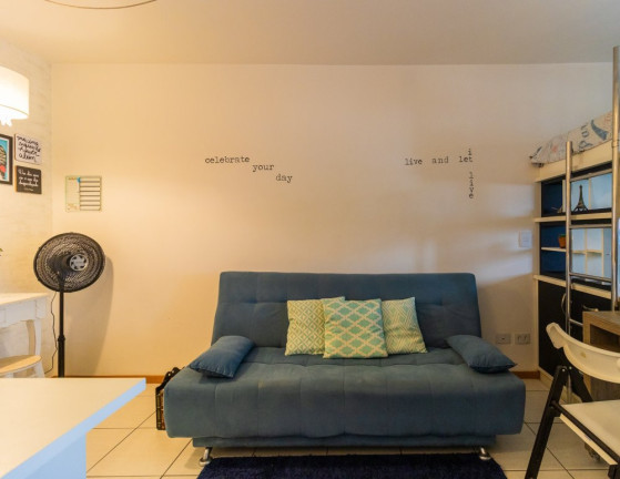 Imagem Apartamento com 1 Quarto à Venda, 34 m² em Centro - Curitiba Imagem Apartamento com 1 Quarto à Venda, 34 m² em Centro - Curitiba
