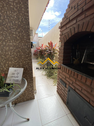 Imagem Casa com 3 Quartos à Venda, 200 m² em Boa Vista - Caruaru