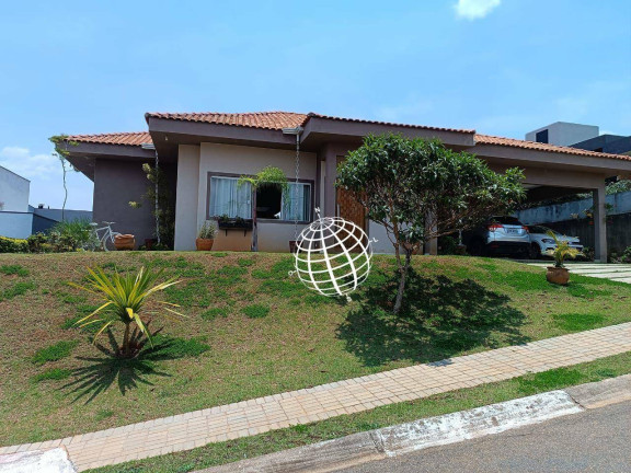 Casa com 3 Quartos à Venda, 205 m² em Condomínio Residencial Shambala Iii - Atibaia