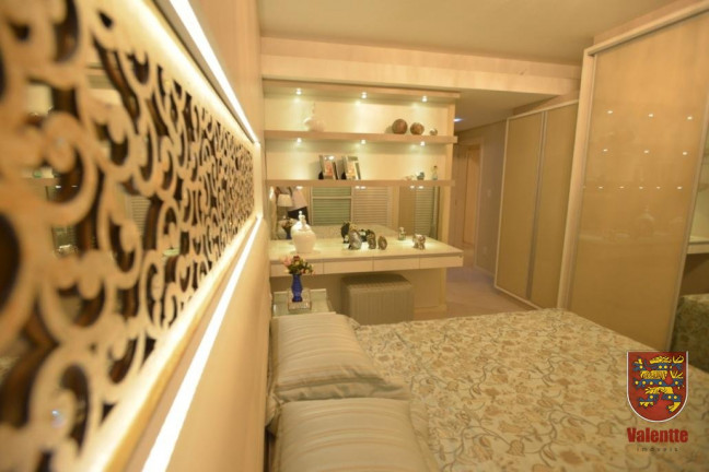 Imagem Apartamento com 3 Quartos à Venda, em Estreito - Florianópolis Imagem Apartamento com 3 Quartos à Venda, em Estreito - Florianópolis