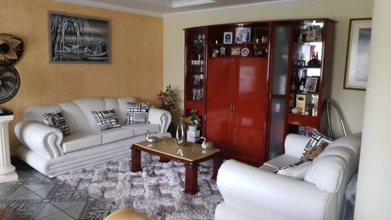 Imagem Sobrado com 3 Quartos à Venda, 320 m² em Santa Maria - São Caetano Do Sul