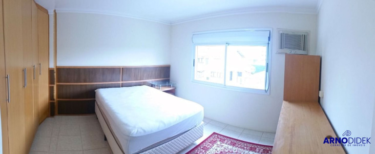 Imagem Casa com 4 Quartos à Venda, 250 m² em Mariscal - Bombinhas