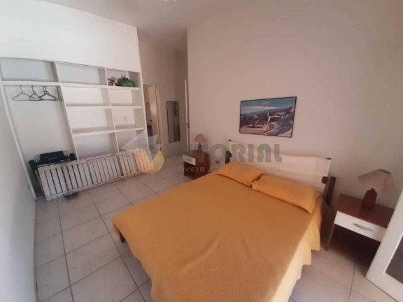 Imagem Casa com 4 Quartos à Venda, 147 m²