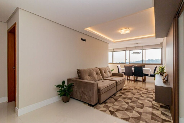 Imagem Apartamento com 2 Quartos à Venda, 75 m² em Petrópolis - Porto Alegre