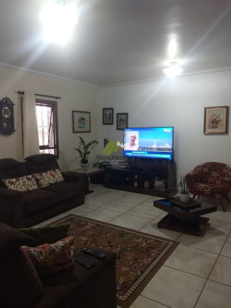 Imagem Casa com 3 Quartos à Venda, 198 m²