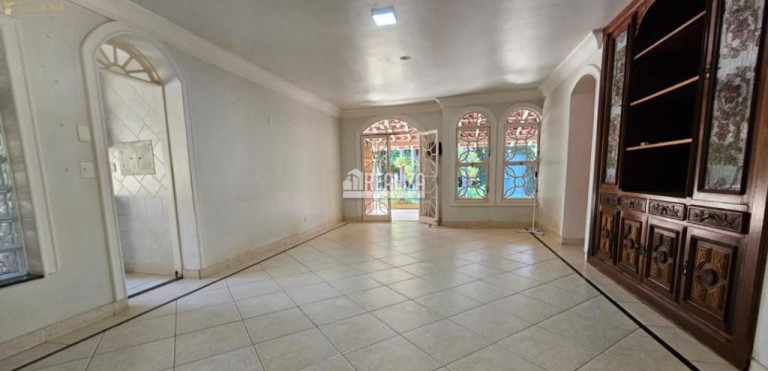 Imagem Casa com 4 Quartos à Venda, 1.093 m² em Estados Unidos - Uberaba Imagem Casa com 4 Quartos à Venda, 1.093 m² em Estados Unidos - Uberaba