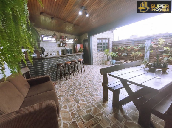Imagem Casa com 5 Quartos à Venda, 256 m² em Três Vendas - Pelotas Imagem Casa com 5 Quartos à Venda, 256 m² em Três Vendas - Pelotas