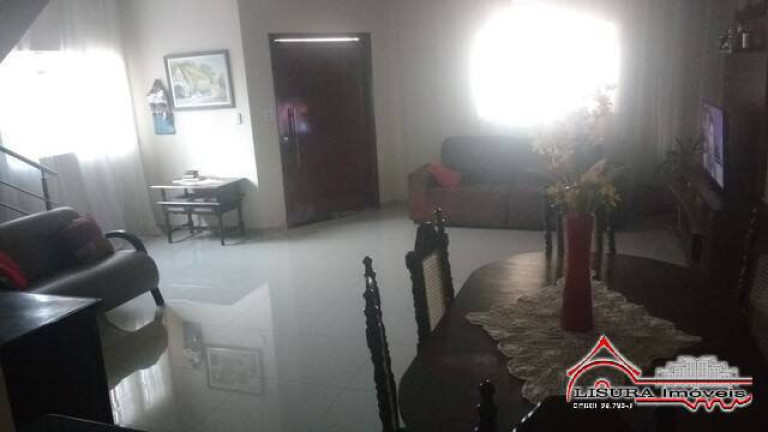 Imagem Casa com 3 Quartos à Venda, 217 m² em Loteamento Villa Branca - Jacareí Imagem Casa com 3 Quartos à Venda, 217 m² em Loteamento Villa Branca - Jacareí
