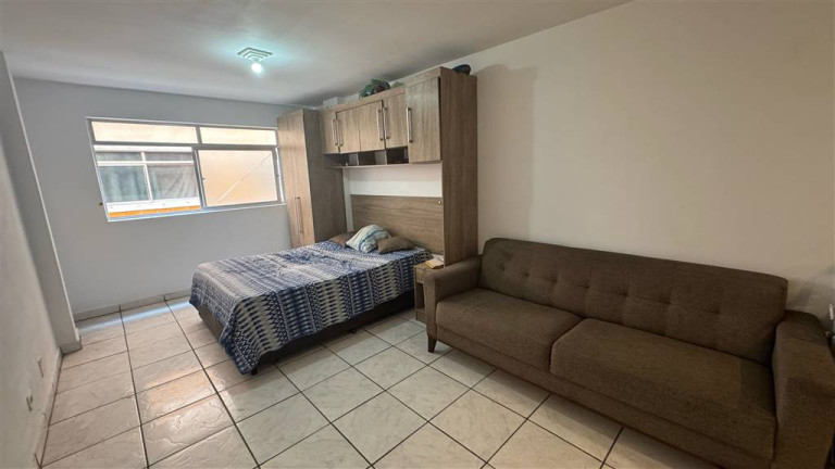 Kitnet à Venda, 30 m² em Aviação - Praia Grande