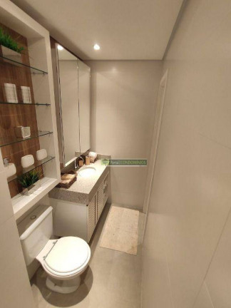Imagem Apartamento com 2 Quartos à Venda, 68 m² em Capão Raso - Curitiba