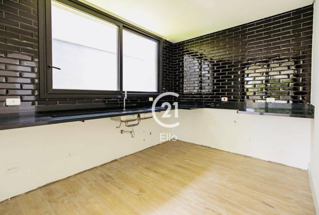 Imagem Casa com 3 Quartos à Venda, 560 m² em Moema - São Paulo Imagem Casa com 3 Quartos à Venda, 560 m² em Moema - São Paulo