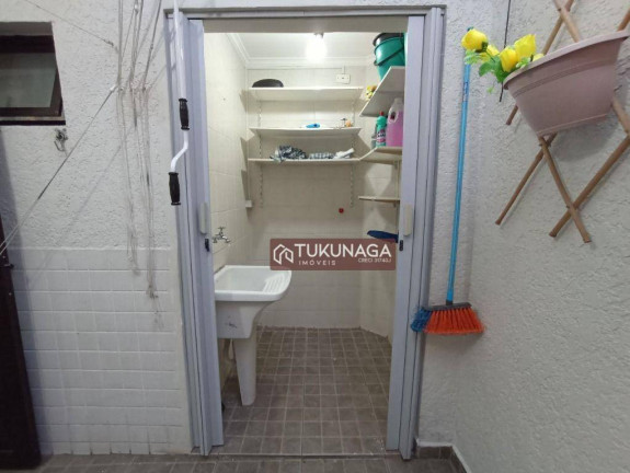 Imagem Sobrado com 3 Quartos à Venda, 192 m² em Vila Gustavo - São Paulo