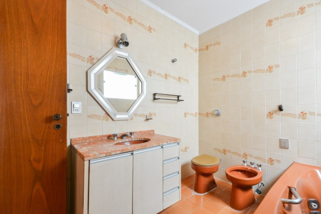 Imagem Casa com 4 Quartos à Venda, 331 m² em Planalto Paulista - São Paulo Imagem Casa com 4 Quartos à Venda, 331 m² em Planalto Paulista - São Paulo