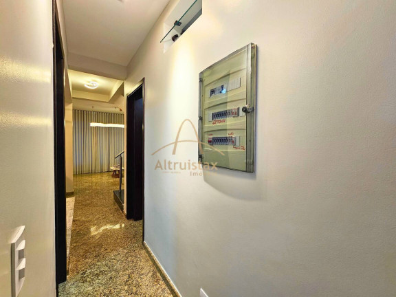 Imagem Casa com 3 Quartos à Venda, 354 m² em Centro - Osasco