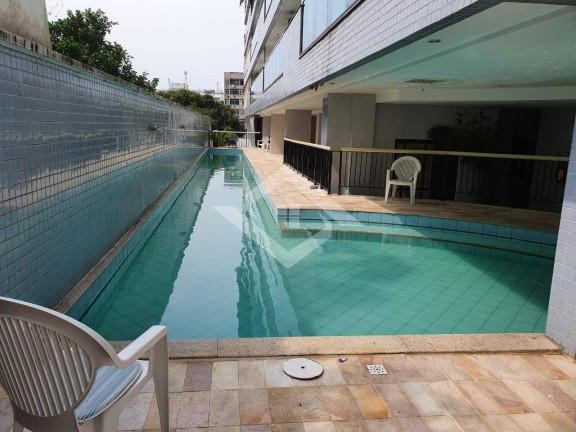 Imagem Apartamento com 1 Quarto à Venda, 66 m² em Copacabana - Rio De Janeiro Imagem Apartamento com 1 Quarto à Venda, 66 m² em Copacabana - Rio De Janeiro
