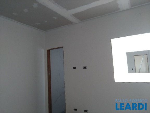 Imagem Sobrado com 2 Quartos à Venda, 130 m² em Vila Pinheirinho - Santo André Imagem Sobrado com 2 Quartos à Venda, 130 m² em Vila Pinheirinho - Santo André