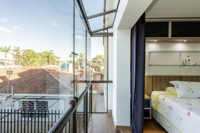 Imagem Casa com 4 Quartos à Venda, 288 m² em Jardim Planalto - Porto Alegre