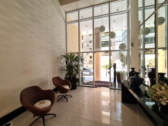 Imagem Apartamento com 3 Quartos à Venda, 250 m² em Centro - Balneário Camboriú Imagem Apartamento com 3 Quartos à Venda, 250 m² em Centro - Balneário Camboriú