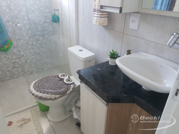 Imagem Casa com 2 Quartos à Venda, 60 m² em Petrópolis - Joinville