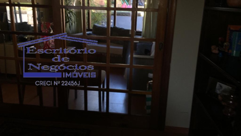 Imagem Casa com 3 Quartos à Venda, 195 m² em Teresópolis - Porto Alegre