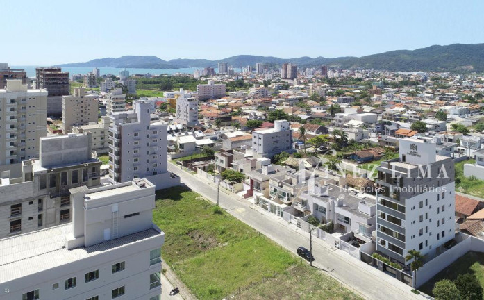 Imagem Apartamento com 2 Quartos à Venda, 72 m² em Balneário Perequê - Porto Belo Imagem Apartamento com 2 Quartos à Venda, 72 m² em Balneário Perequê - Porto Belo