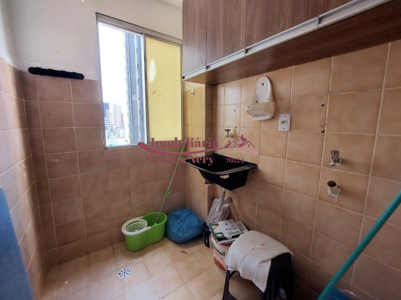 Imagem Apartamento com 2 Quartos para Alugar, 113 m² em Candelária - Natal