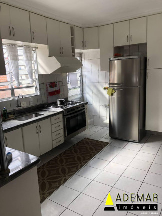Imagem Casa com 2 Quartos à Venda, 195 m² em Casa Grande - Diadema